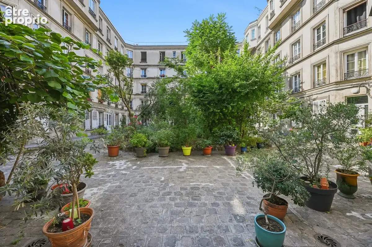 Appartement 3 pièces 59 m² à vendre à Paris-18e (75018) - photo 8