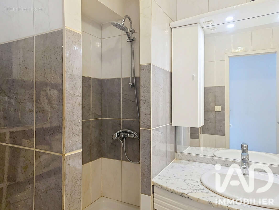 Maison 69 m² à Calmont  - photo 5