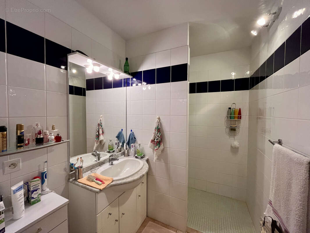 Appartement à VILLEGLY