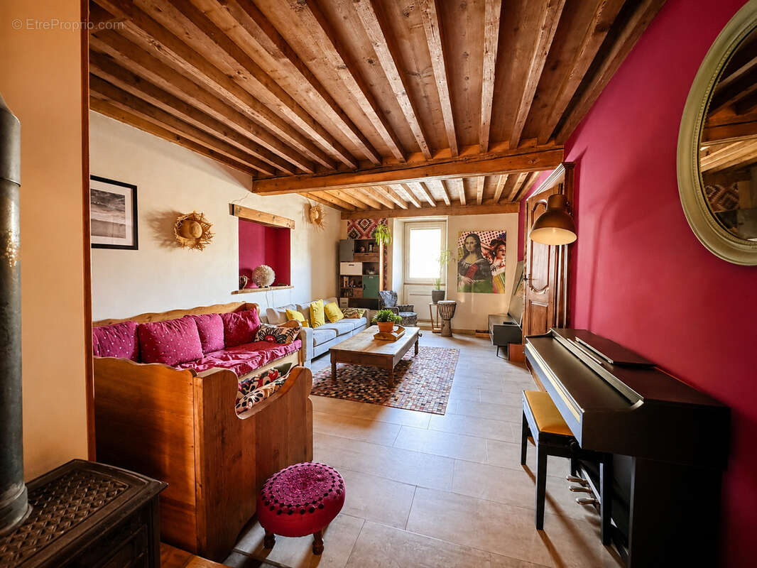 Maison à THONES