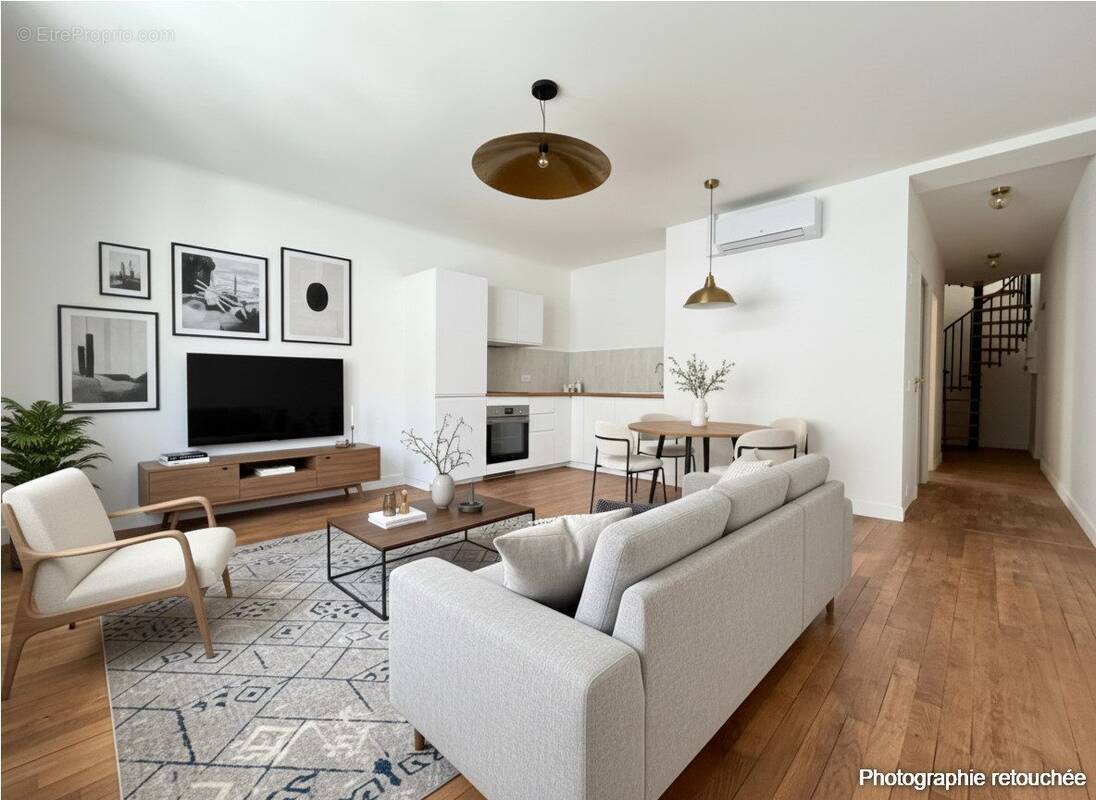 Appartement à PARIS-18E