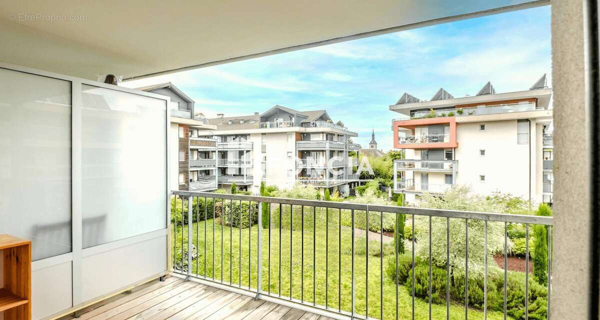 Appartement à DOUVAINE