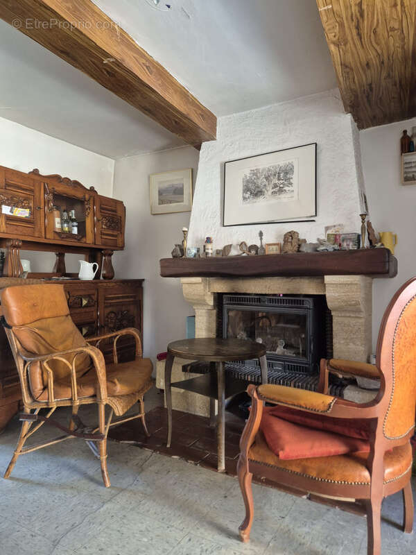 Maison à CABREROLLES