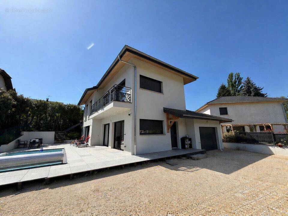 Maison à LA RAVOIRE