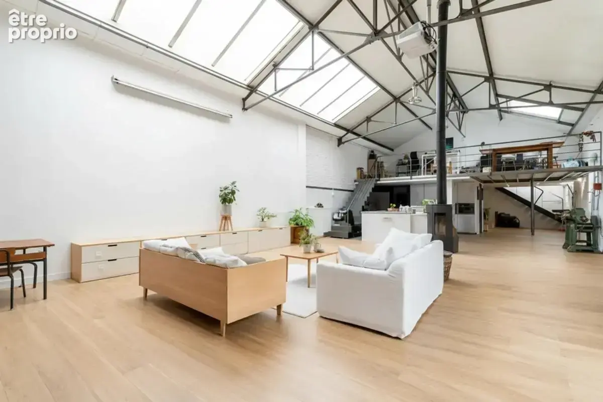 Loft de 5 pièces de 240 m² à Faches-Thumesnil - photo 4