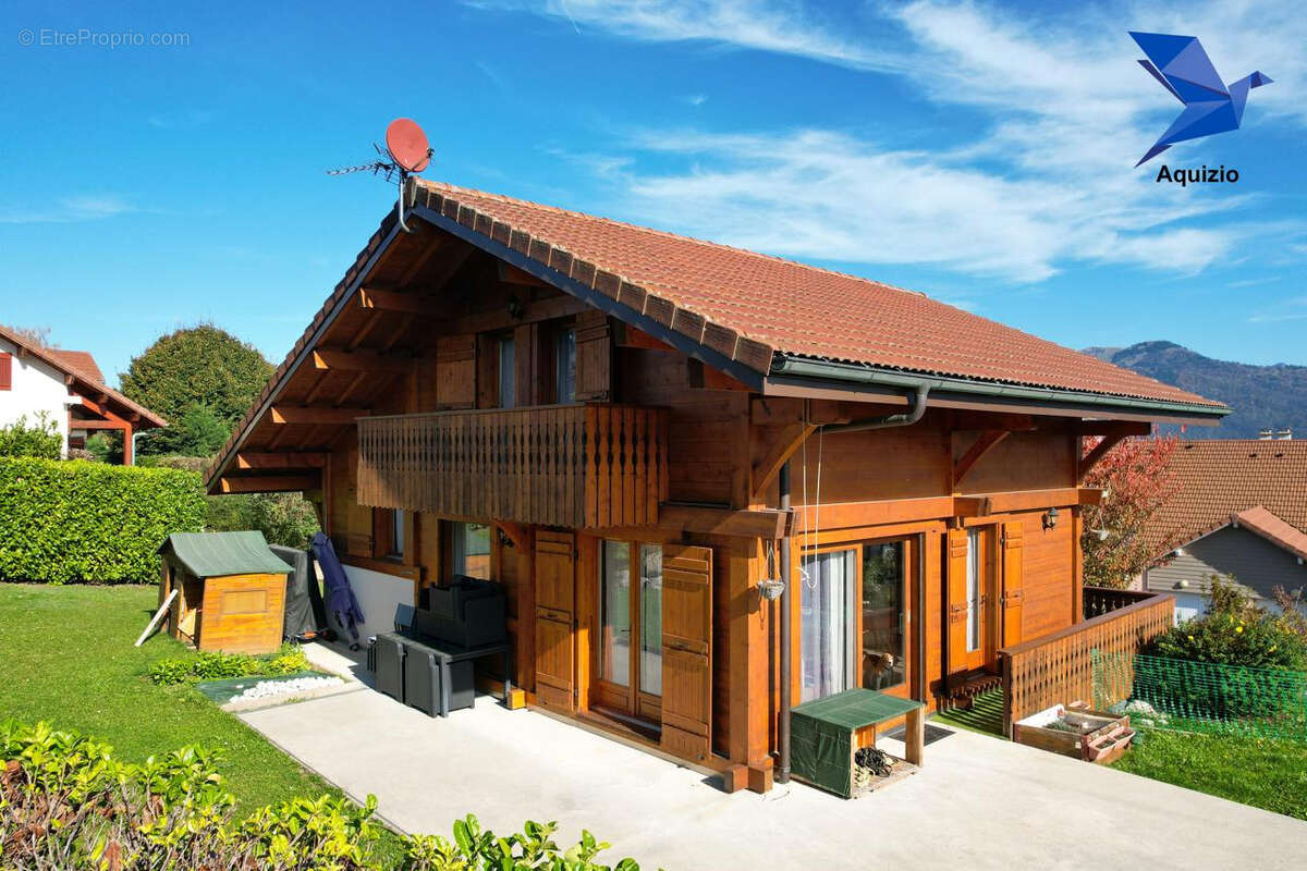 Maison à PEILLONNEX
