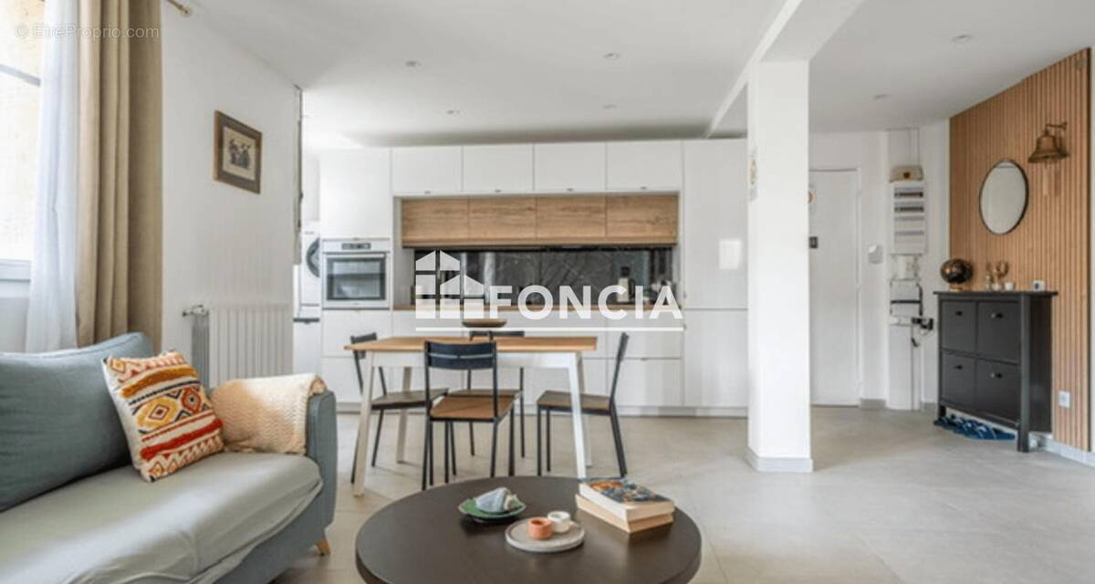 Appartement à ROSNY-SOUS-BOIS