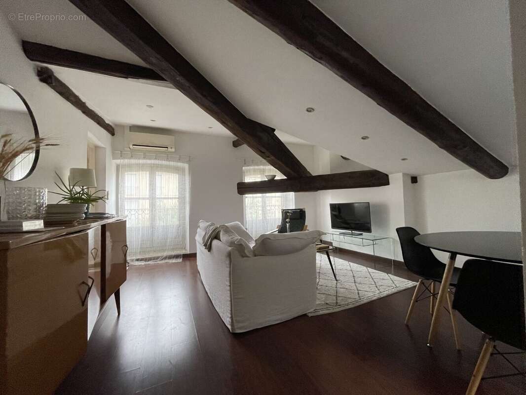 Appartement à PEZENAS