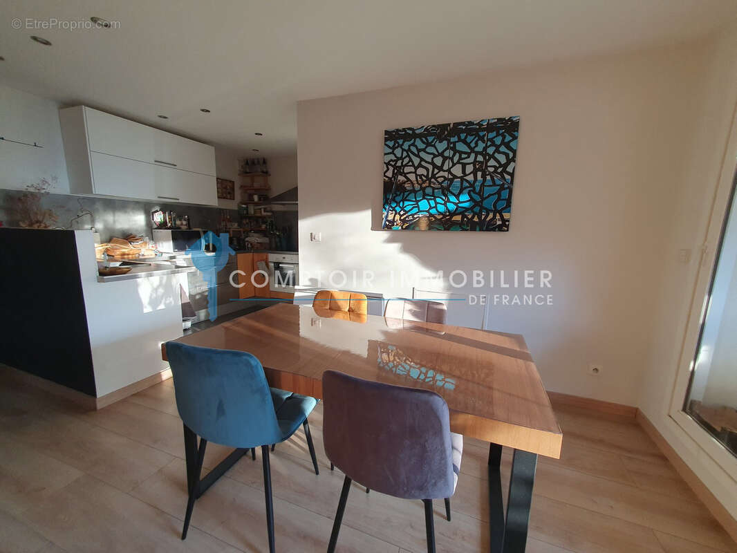 Appartement à SAINT-ISMIER