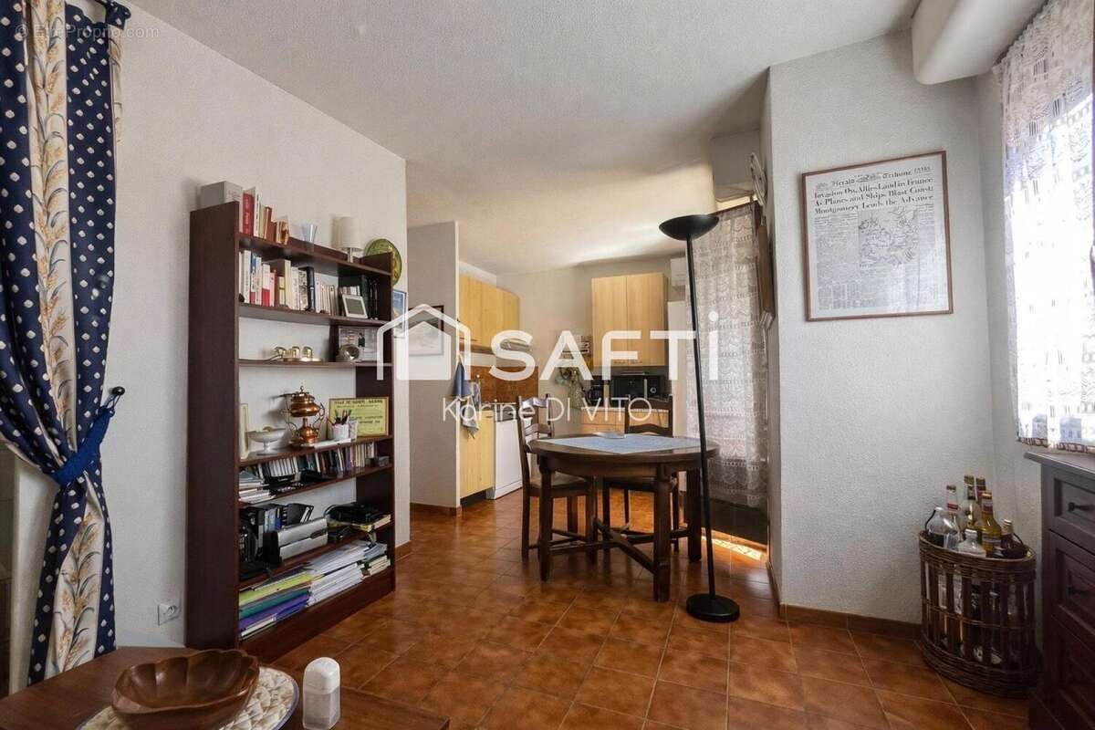 Photo 2 - Appartement à SAINTE-MAXIME