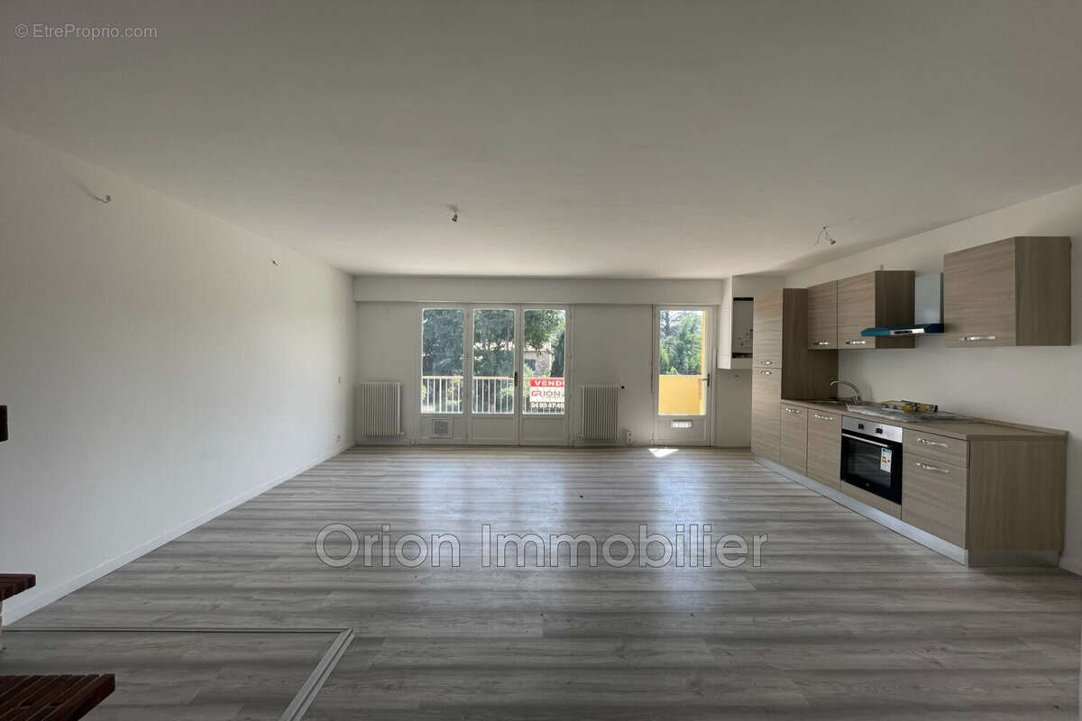 Appartement à MANDELIEU-LA-NAPOULE