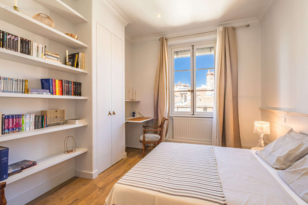 Appartement à LYON-4E