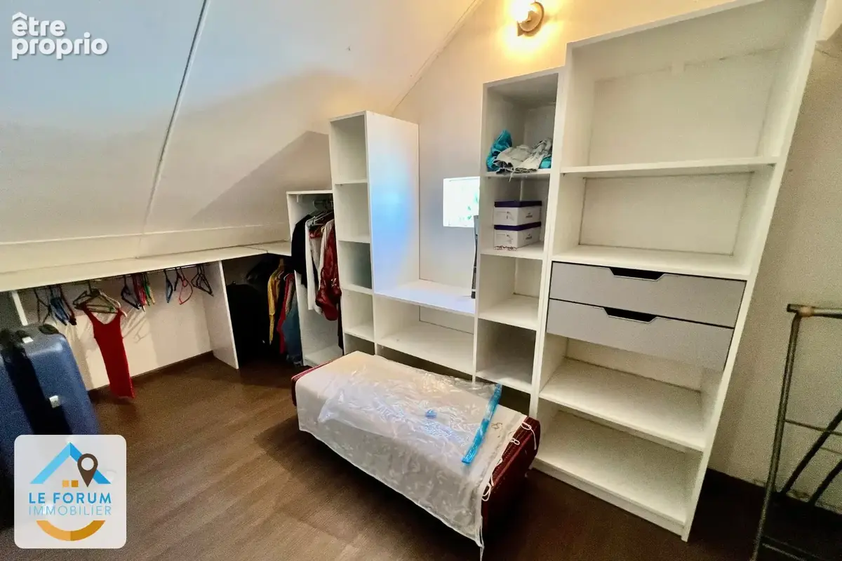 Saint pierre 97410 - villa f4 lumineuse + studio bis - proche des commodités - secteur facile d'accès - photo 8