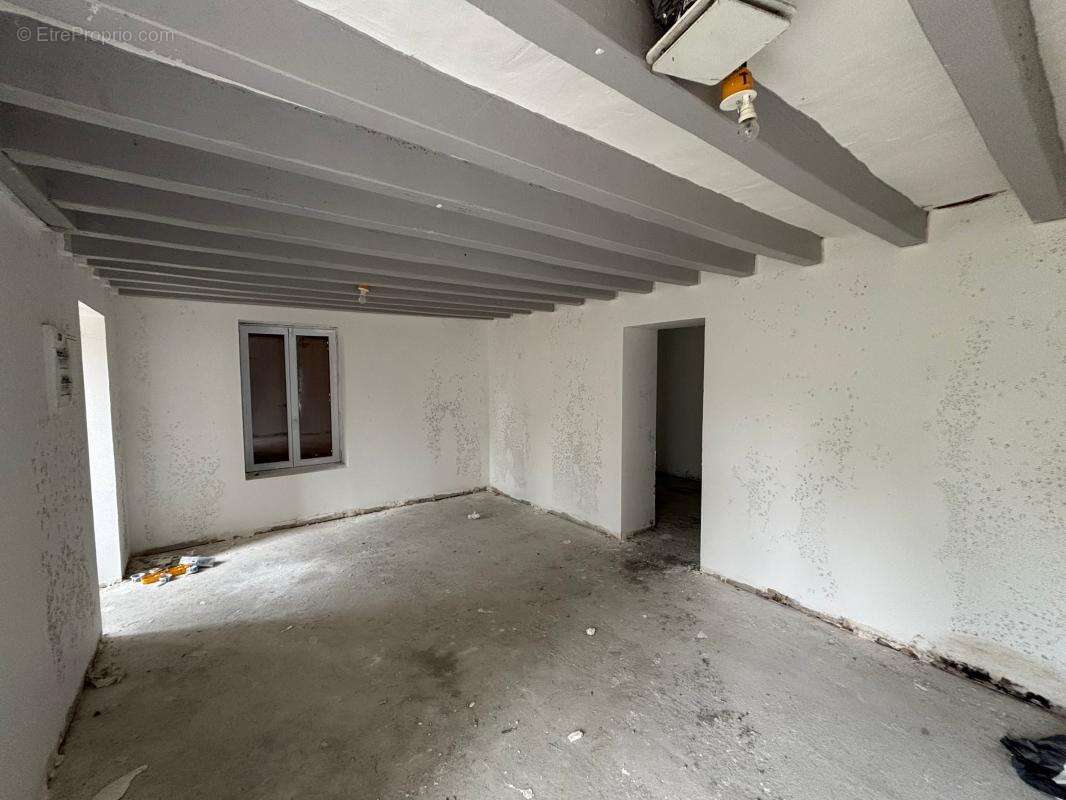 Maison à VARENNES-SUR-FOUZON