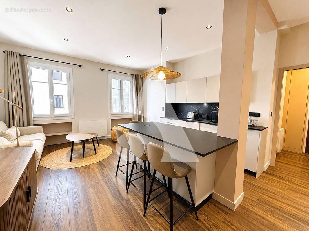 Appartement à AIX-LES-BAINS