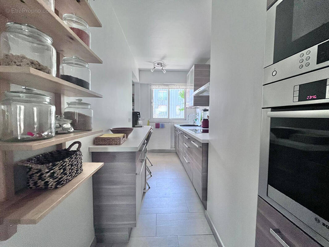 Appartement à FONTENAY-SOUS-BOIS