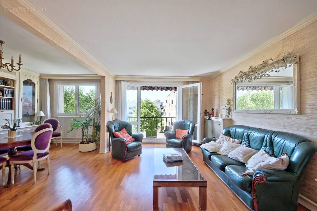 Appartement à BOIS-D'ARCY