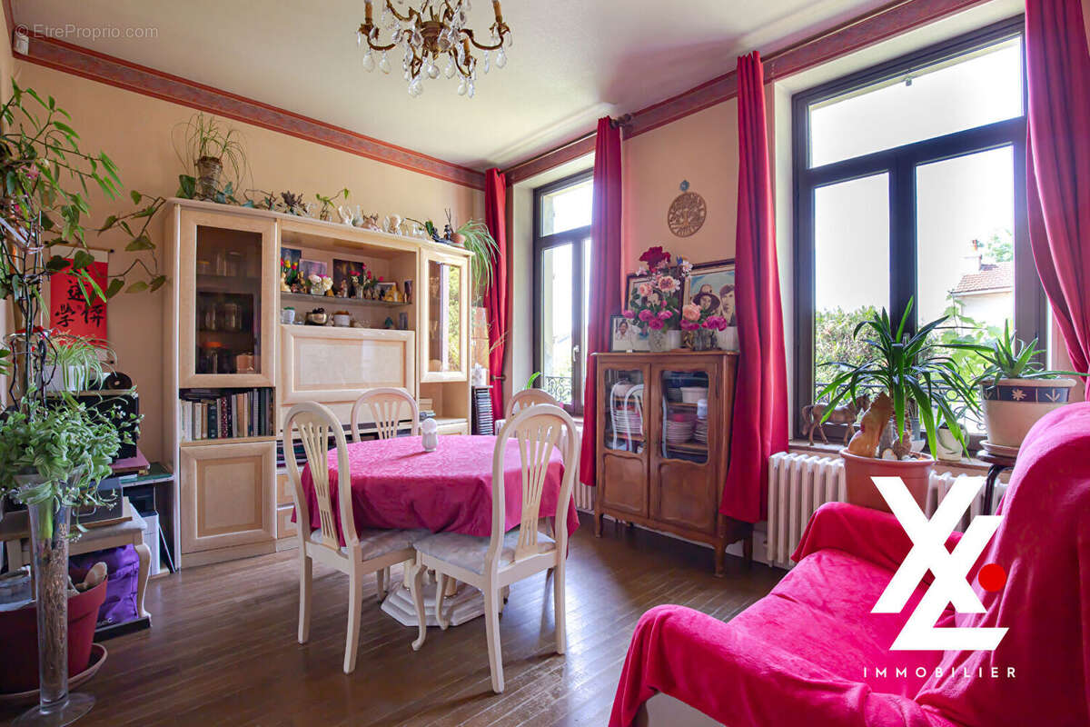 Maison à BOUXIERES-AUX-DAMES