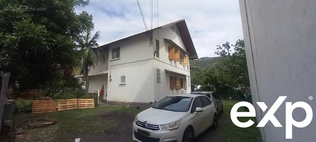 Maison à SAINT-DENIS