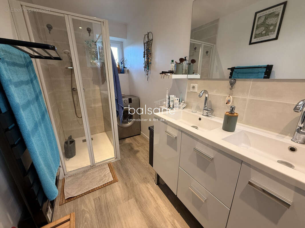 Maison à AMFREVILLE-LA-CAMPAGNE