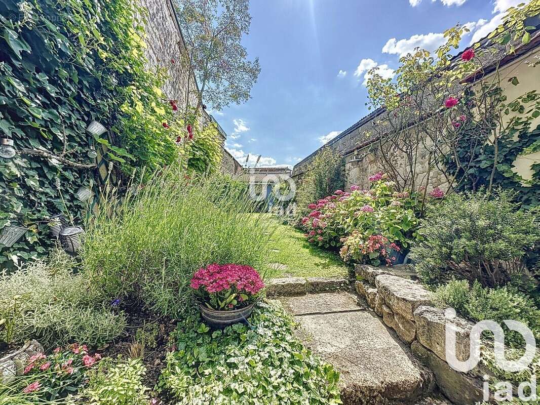 Photo 5 - Maison à REIMS