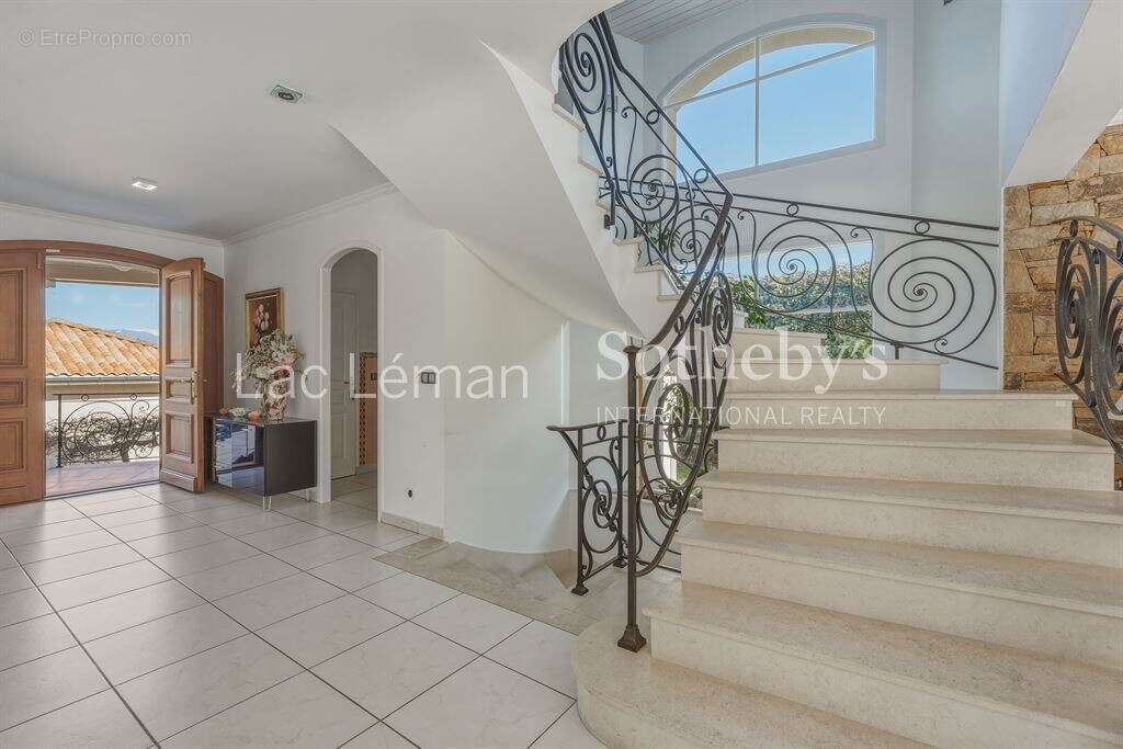 Maison à VEIGY-FONCENEX