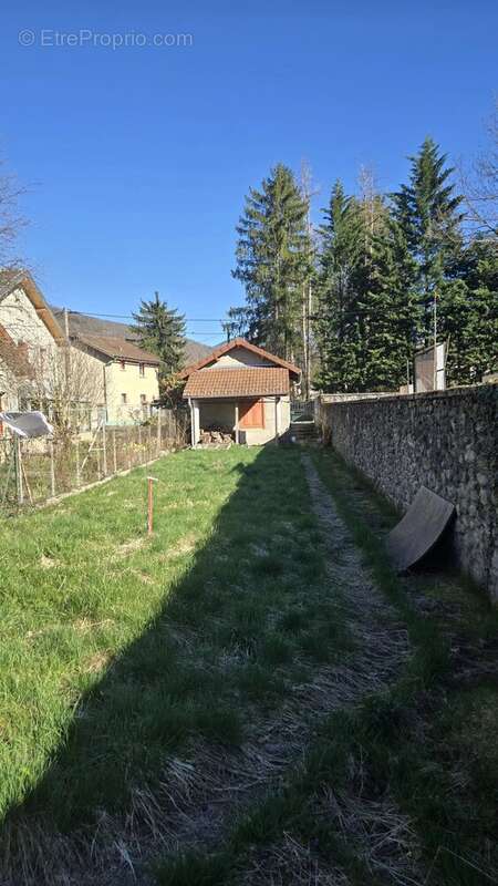 Maison à SAVIGNAC-LES-ORMEAUX