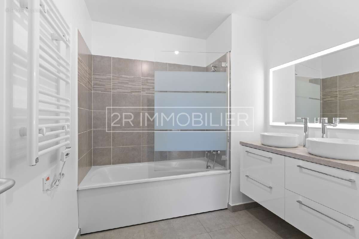 Appartement à ROISSY-EN-BRIE