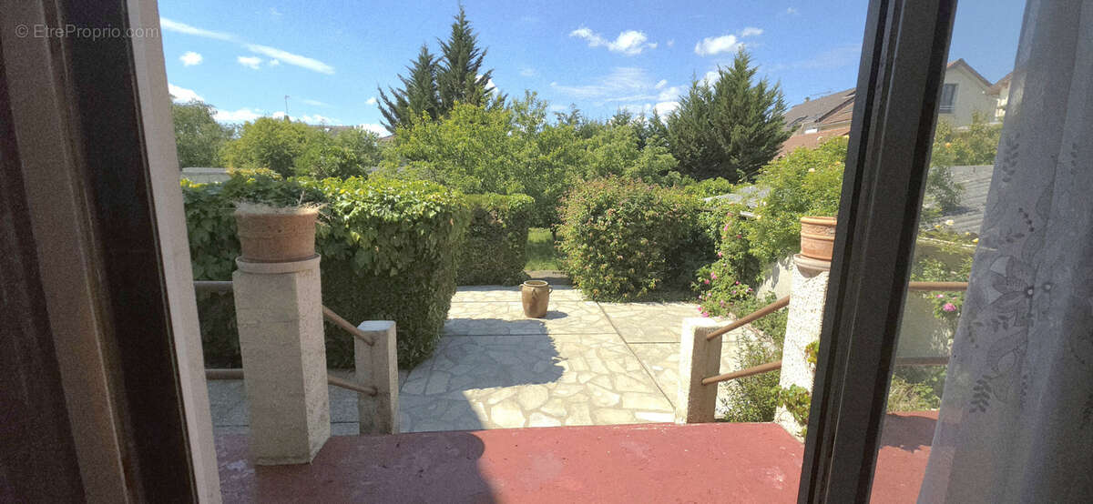 Maison à TREMBLAY-EN-FRANCE
