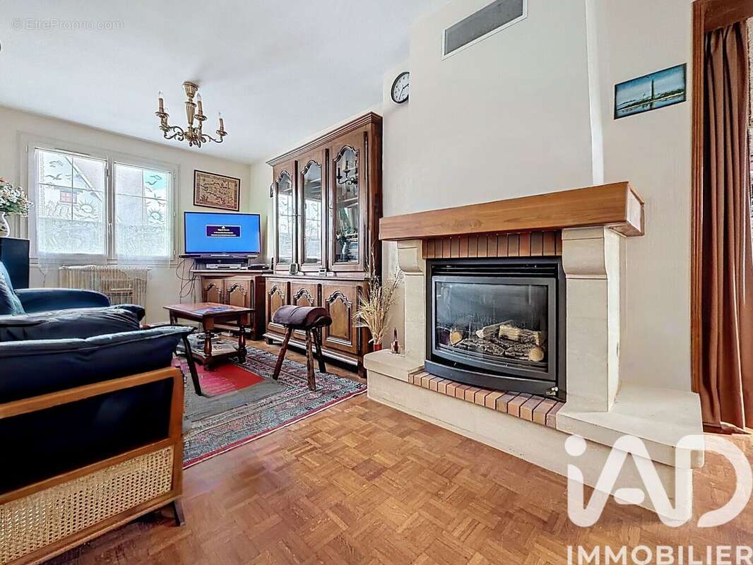 Photo 5 - Maison à SAINT-CHERON