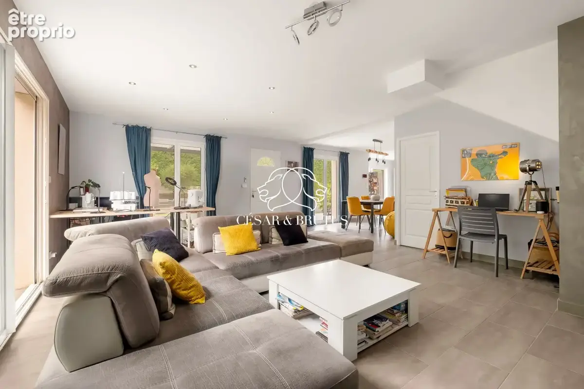Maison 130 m² à Vienne  - photo 8