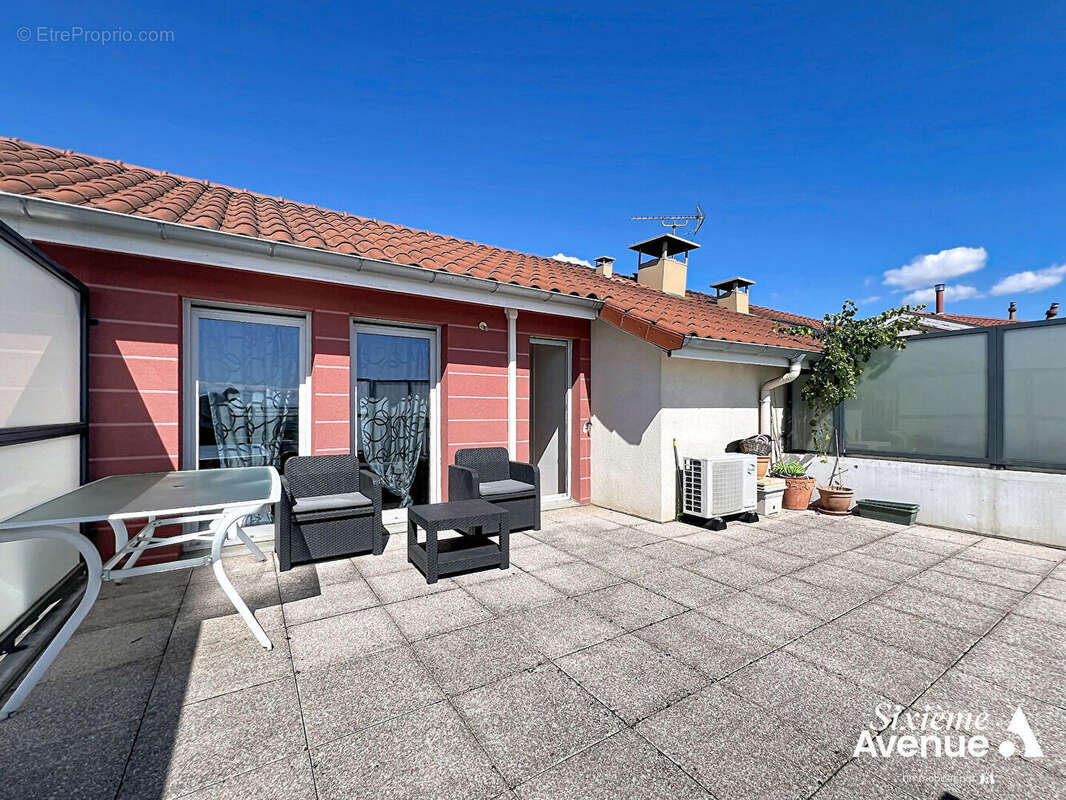 Appartement à VENISSIEUX
