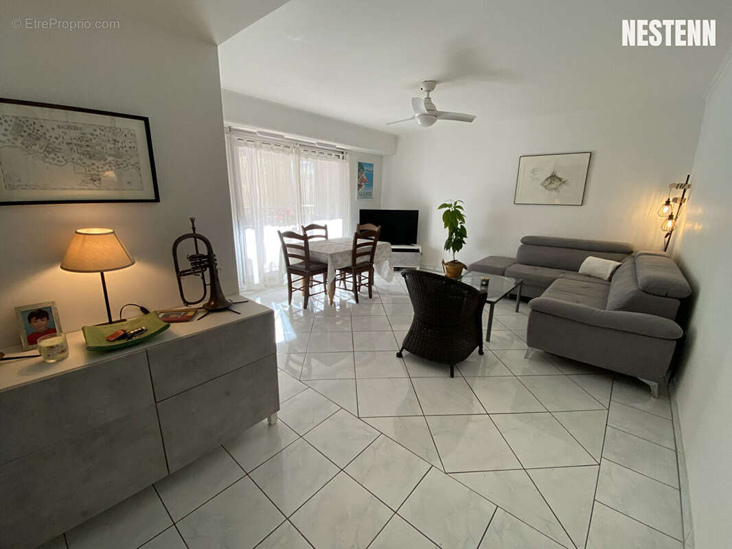 Appartement à HYERES