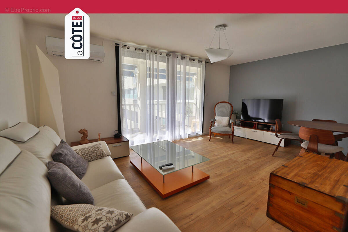 Appartement à CARRY-LE-ROUET