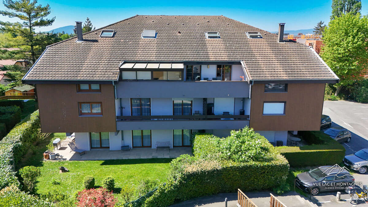 Duplex à vendre à Douvaine 94m² en plein centre-ville. - photo 2