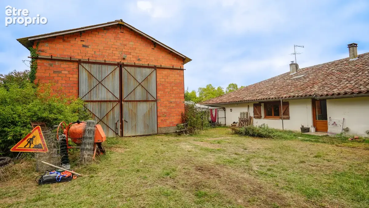 Propriété de caractère de 168 m2, dépendances, 3,5 hectares de terrain dont 1,2 hectares de vergers biologique - photo 14