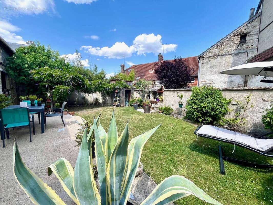 Maison à MAISSE