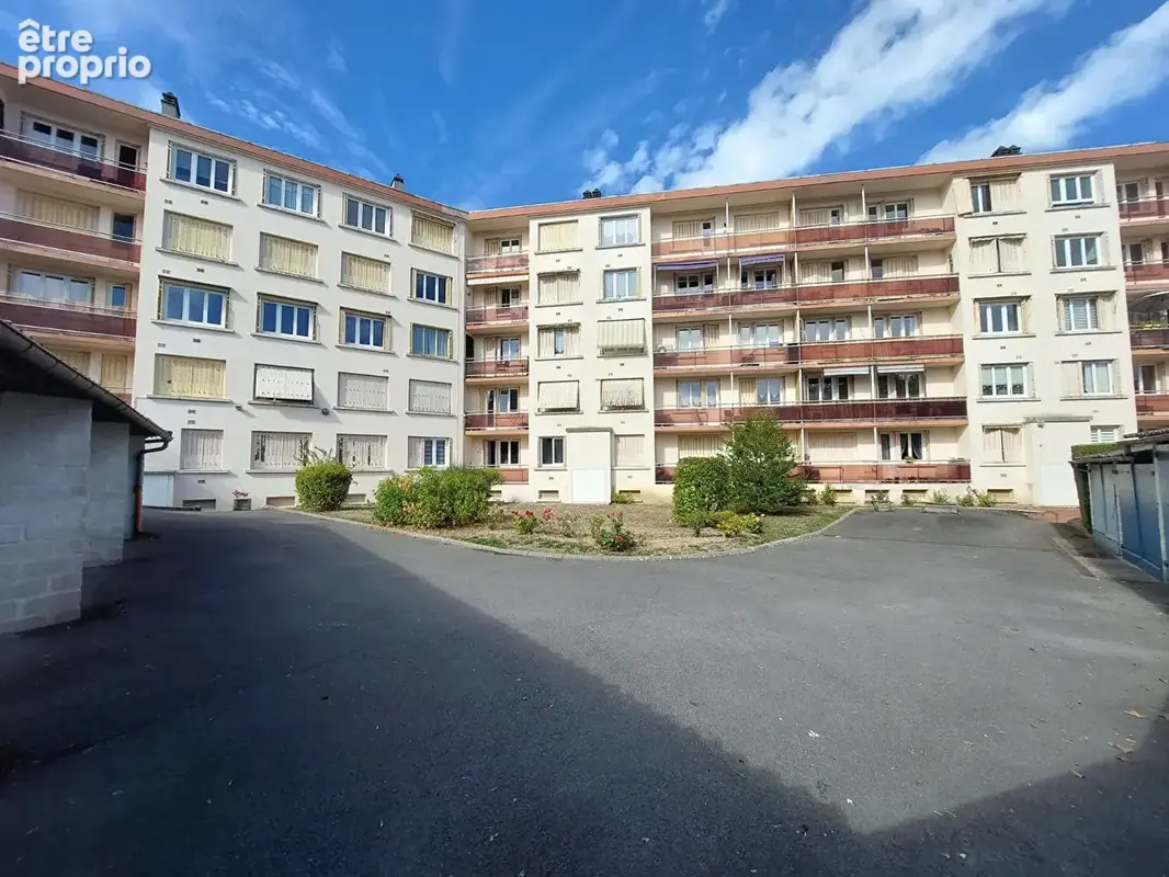 Appartement 4 pièces 73 m² · à Bourges · 72,5 m² · 128 000 €