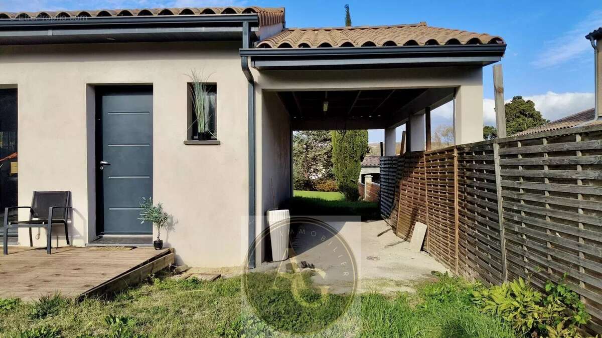 Maison à PEYRENS