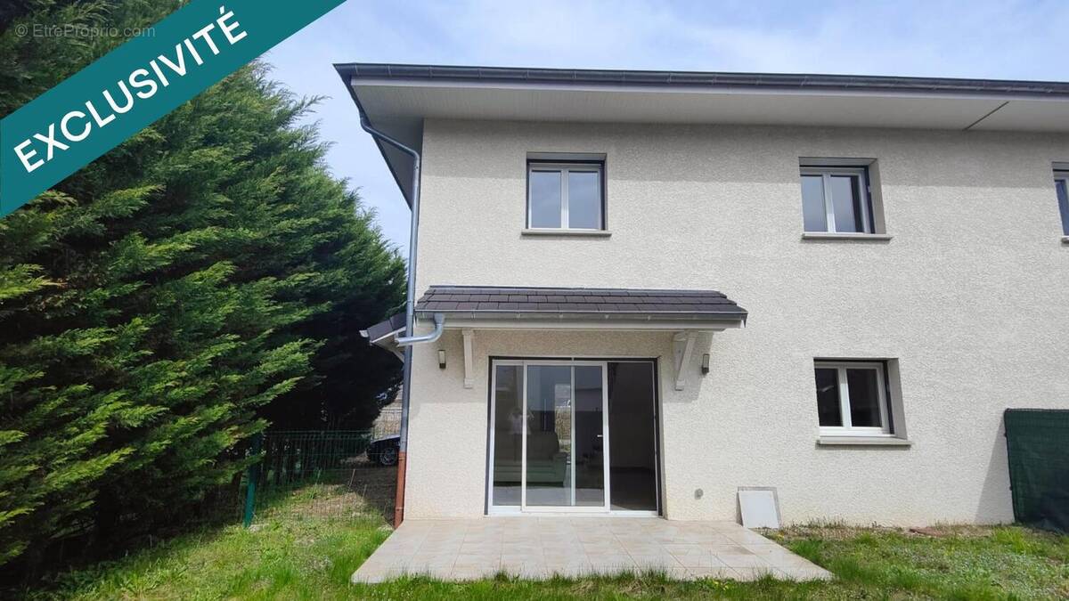 Photo 1 - Maison à SAINT-PIERRE-EN-FAUCIGNY