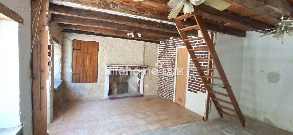 Maison à BETHINES