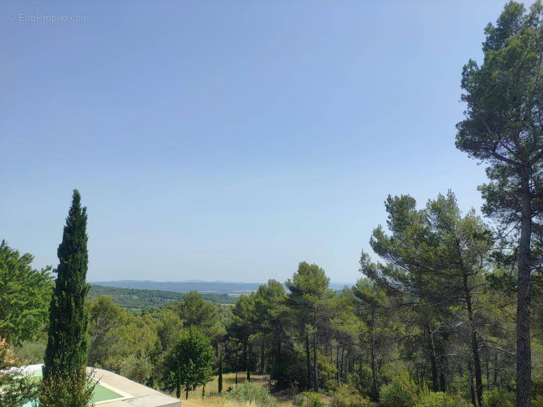 Terrain à PIERREVERT