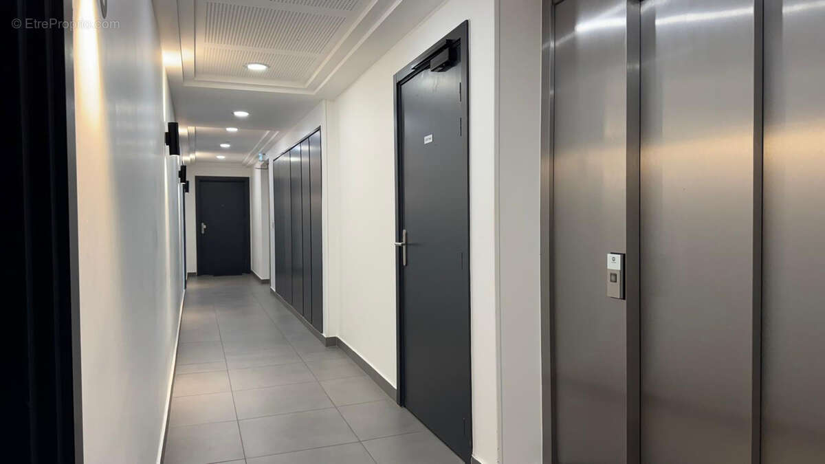 Appartement à BUSSY-SAINT-GEORGES