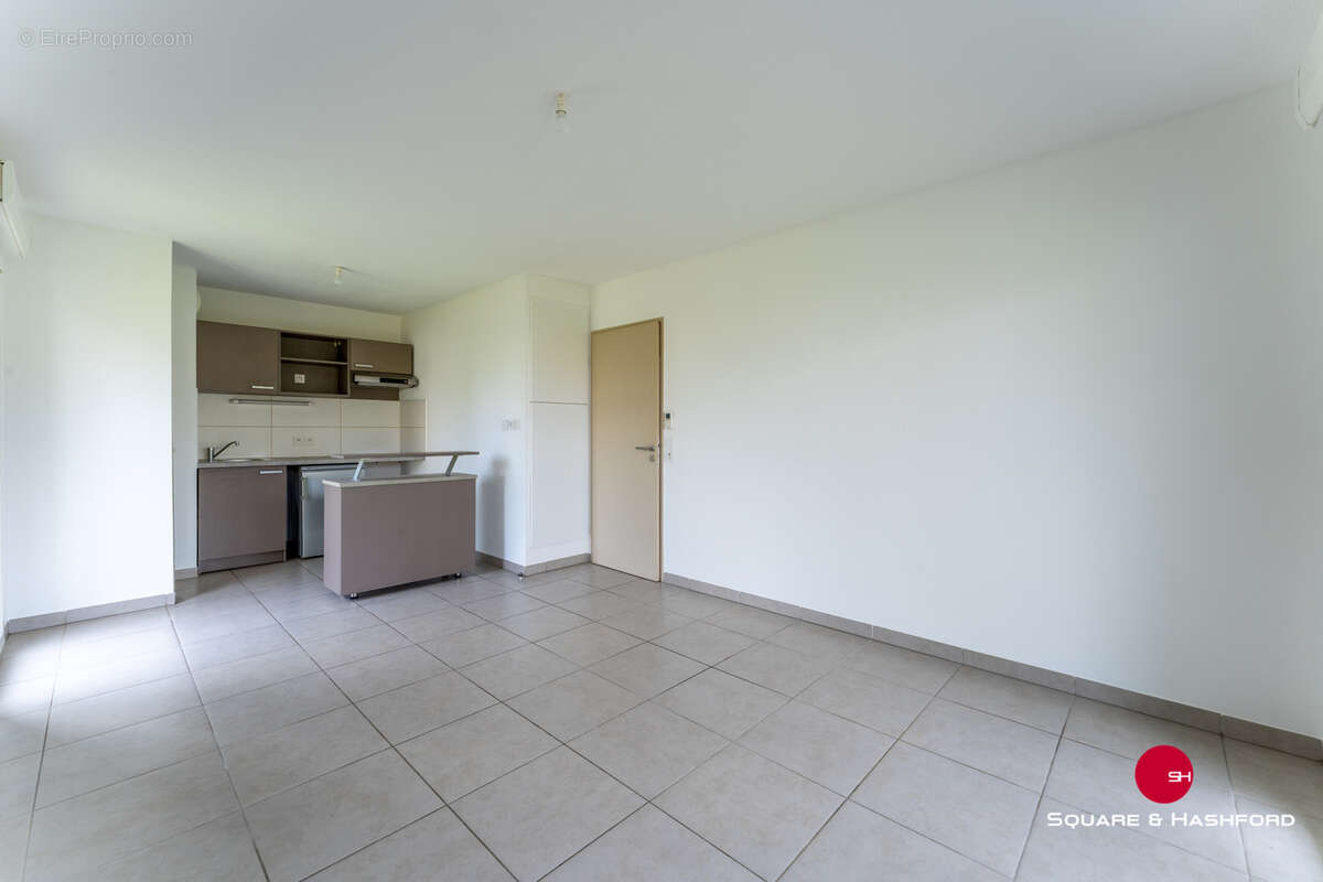 Appartement à VILLENAVE-D&#039;ORNON