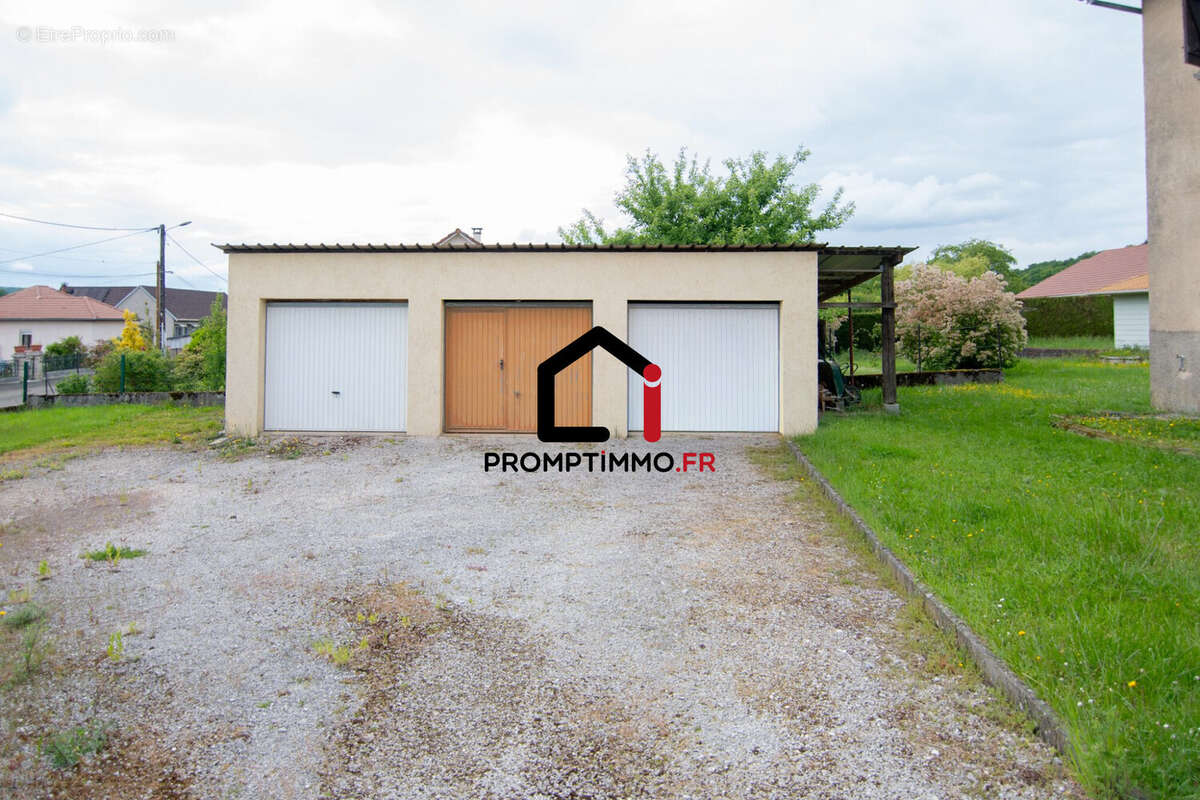 Appartement à LA PRETIERE