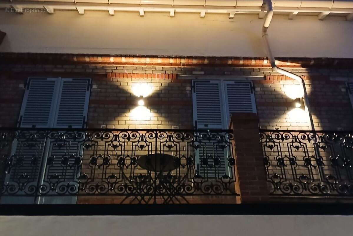 Maison à PARIS-14E