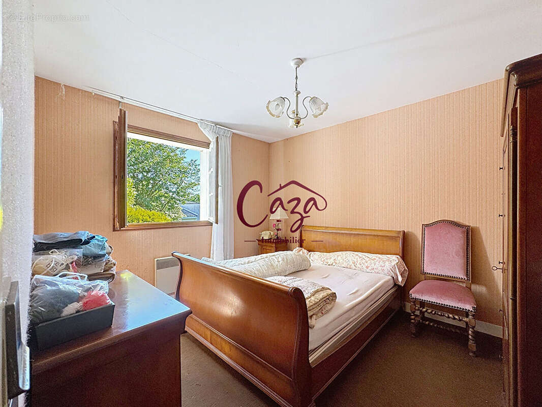 Maison à CAMBLANES-ET-MEYNAC