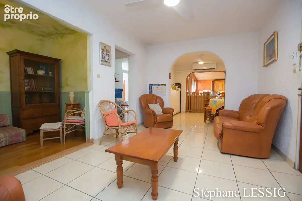 Le port -  location appartement 4 pièces 80 m² avec cour privée et parking - photo 4