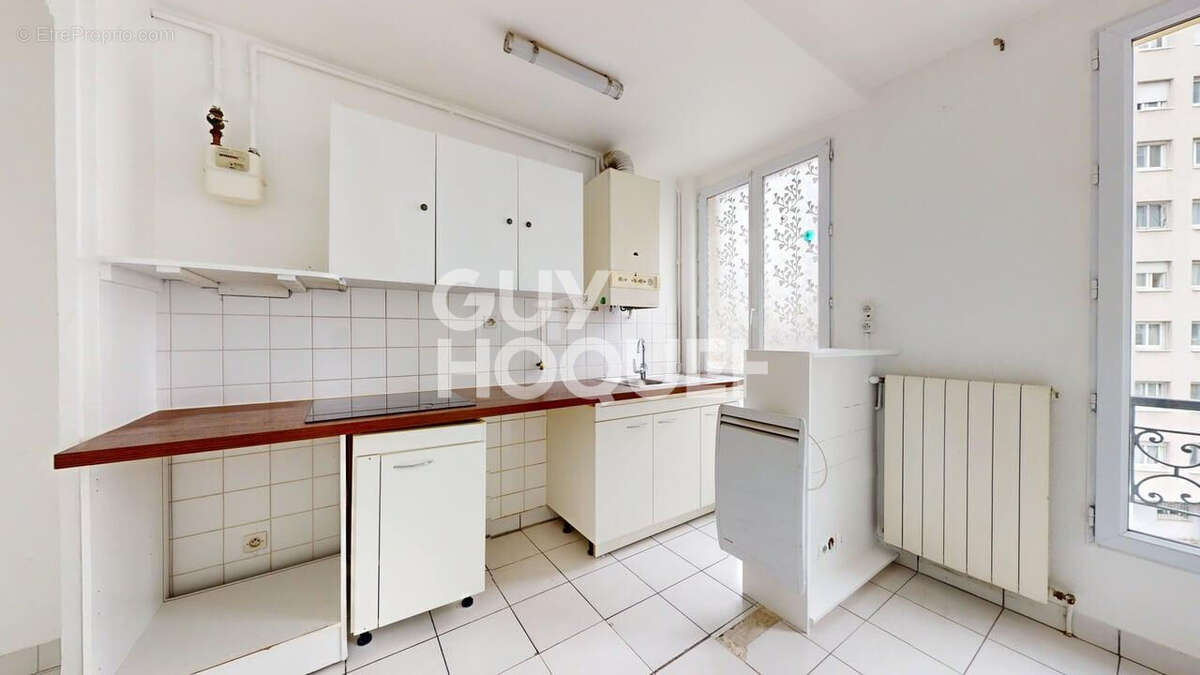 Appartement à AUBERVILLIERS