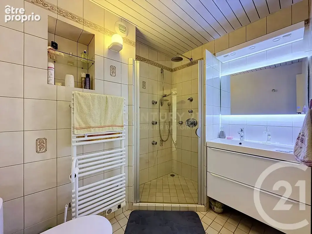 Maison 4 pièces 100 m² à vendre à Villefontaine (38090) - photo 10
